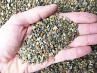 Silica sand, quartzite 2/5 mm (1 kg - 0.6 lt)